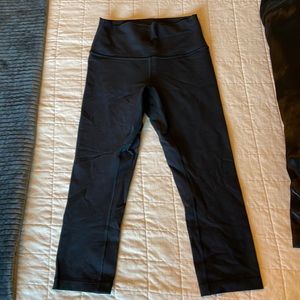 Lululemon Sz 6 black leggings